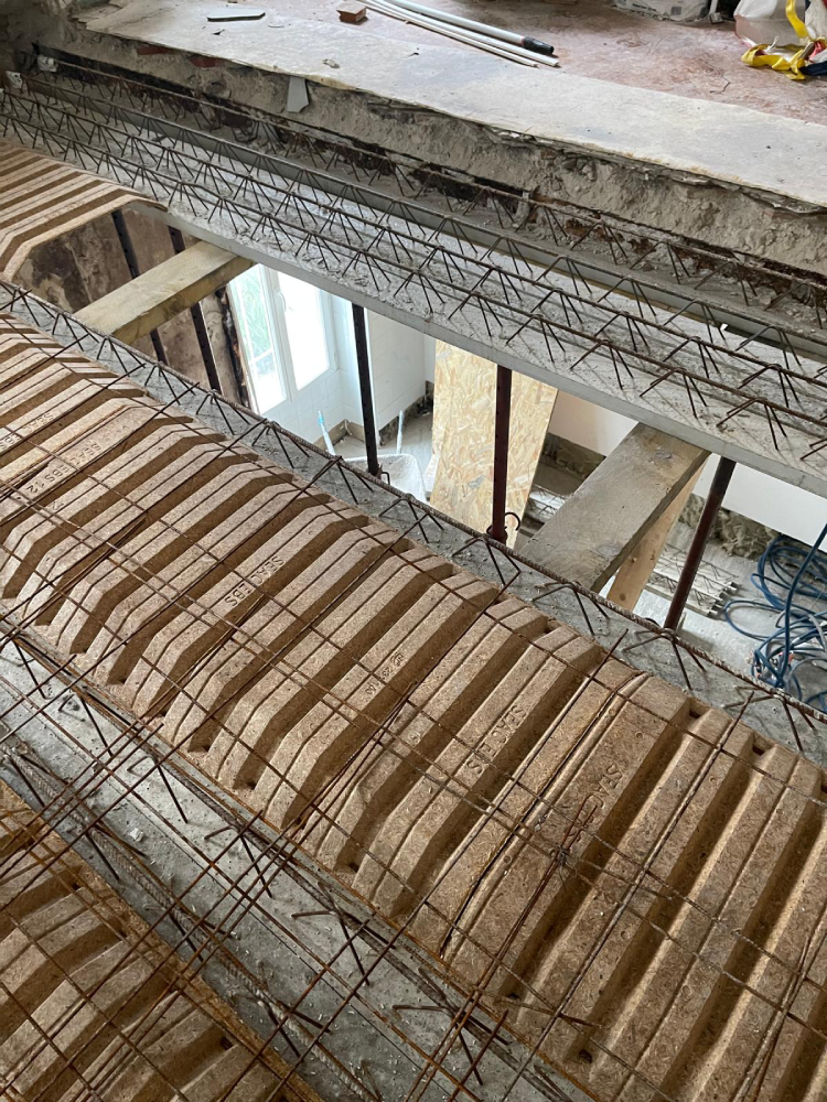 travaux plancher béton